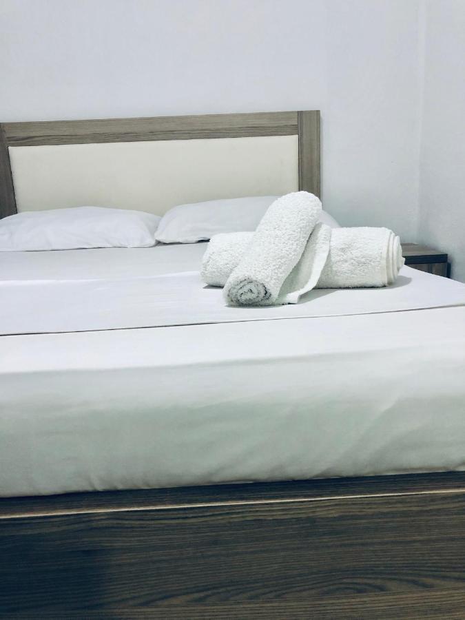 Sandri Apartment Himare Luaran gambar