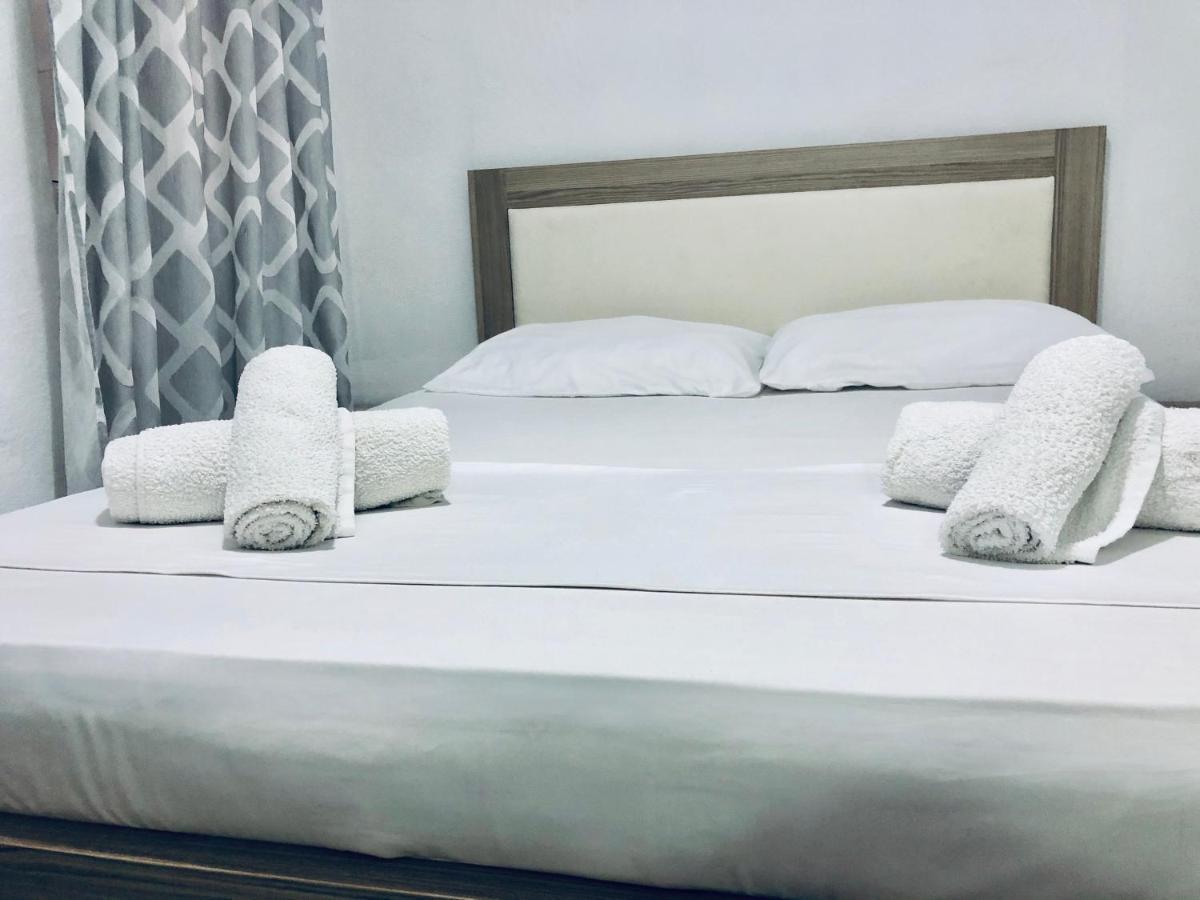 Sandri Apartment Himare Luaran gambar
