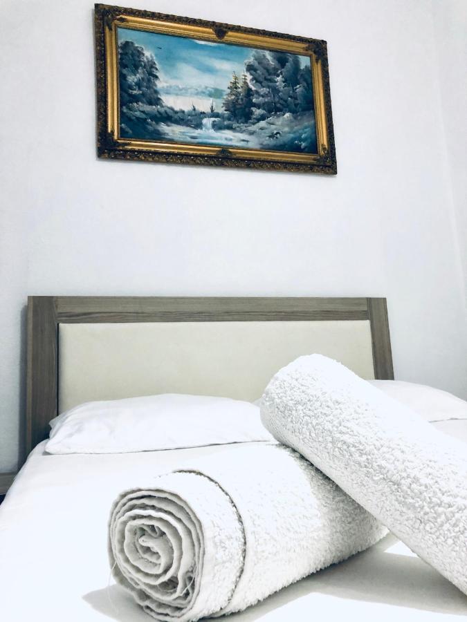 Sandri Apartment Himare Luaran gambar