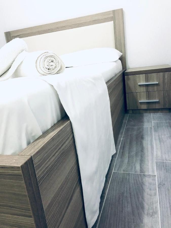 Sandri Apartment Himare Luaran gambar