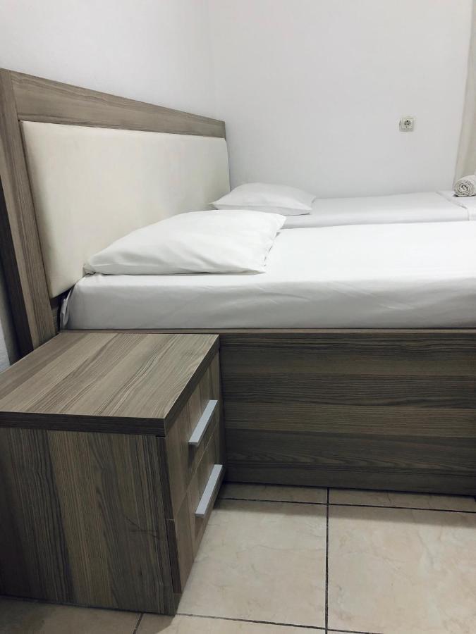 Sandri Apartment Himare Luaran gambar